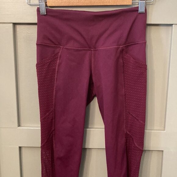 VICTORIA Sport Knockout Tight Leggings Mesh W/ Pockets Size XS - Picture 9 of 12